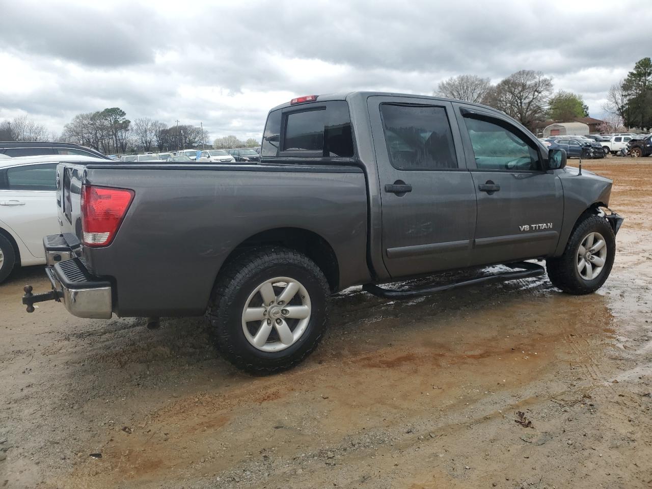 Photo 2 VIN: 1N6BA0EK6BN314237 - NISSAN TITAN 