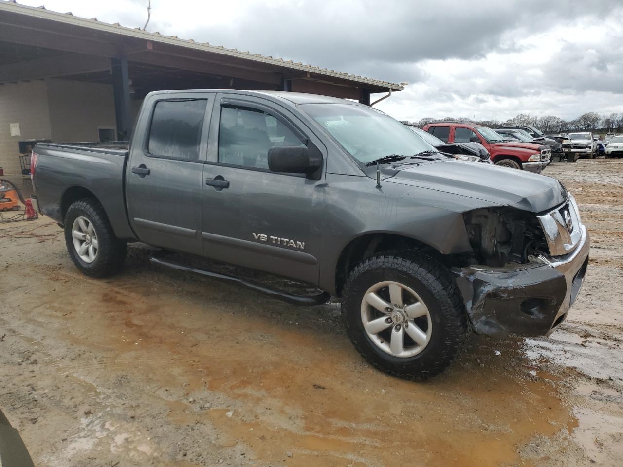 Photo 3 VIN: 1N6BA0EK6BN314237 - NISSAN TITAN 