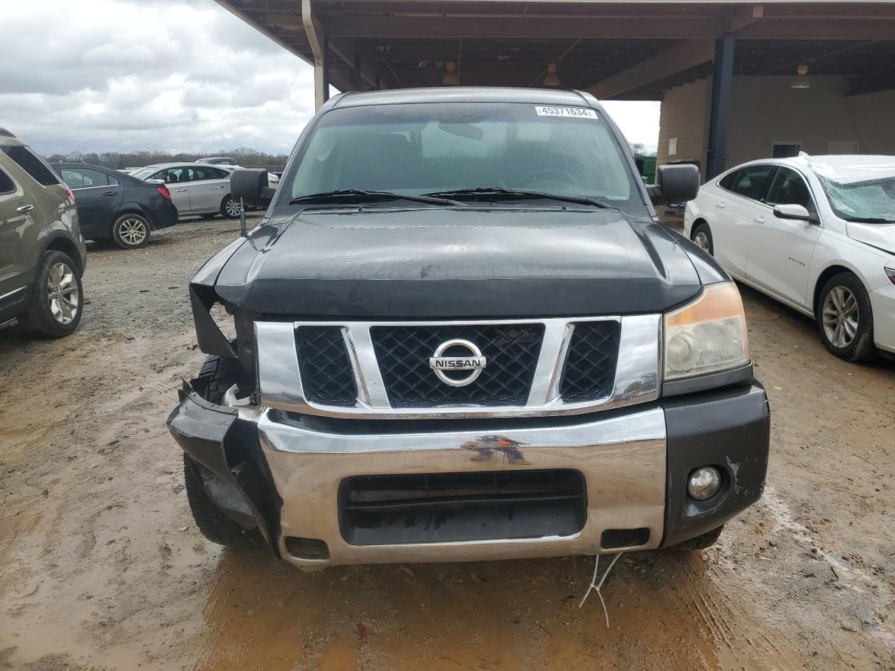 Photo 4 VIN: 1N6BA0EK6BN314237 - NISSAN TITAN 