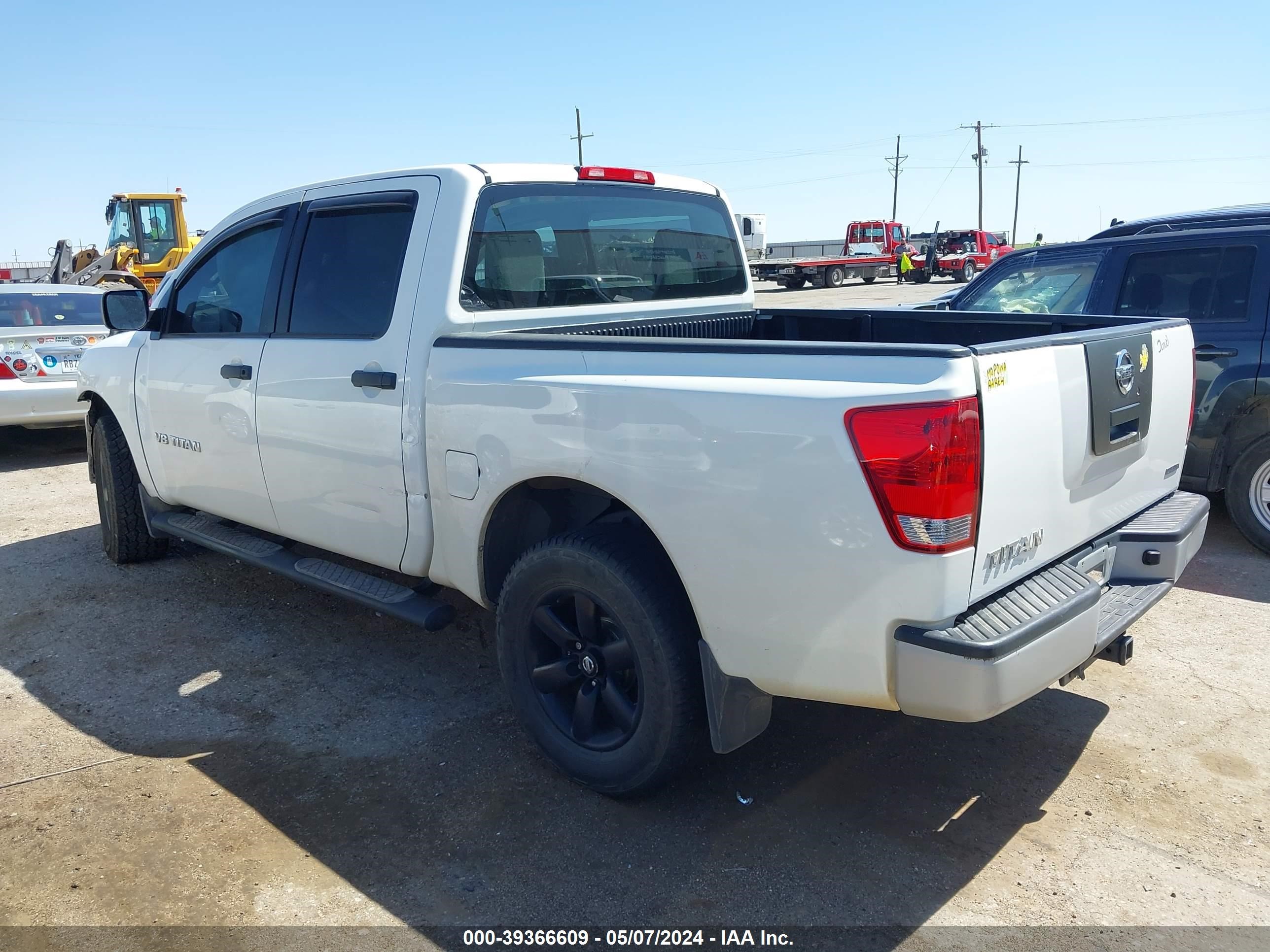 Photo 2 VIN: 1N6BA0EK6CN323537 - NISSAN TITAN 