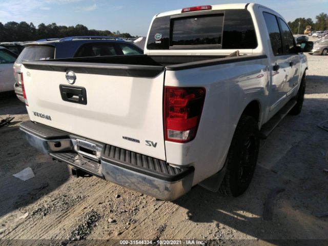 Photo 3 VIN: 1N6BA0EK6FN506649 - NISSAN TITAN 