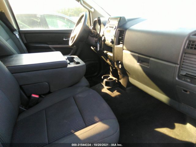 Photo 4 VIN: 1N6BA0EK6FN506649 - NISSAN TITAN 