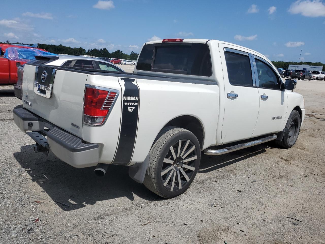 Photo 2 VIN: 1N6BA0EK8CN312085 - NISSAN TITAN 