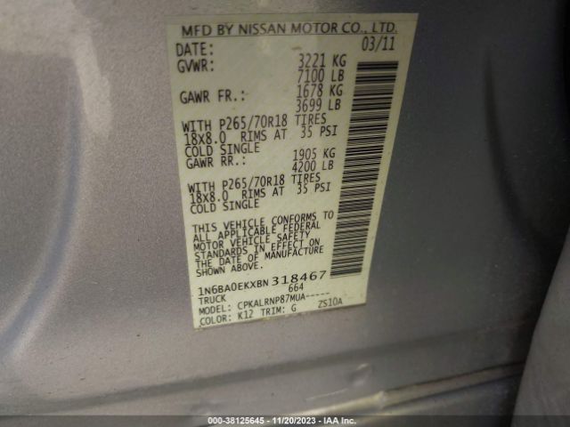 Photo 8 VIN: 1N6BA0EKXBN318467 - NISSAN TITAN 