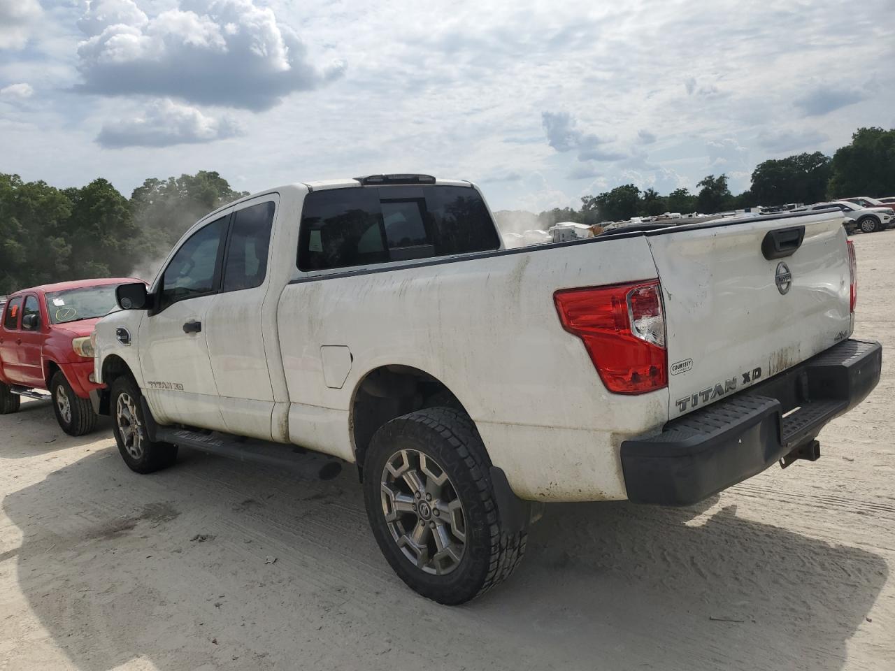 Photo 1 VIN: 1N6BA1C34HN561363 - NISSAN TITAN 