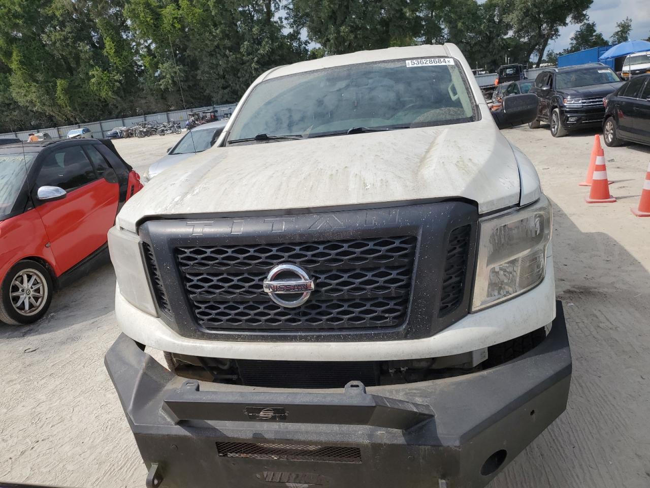 Photo 4 VIN: 1N6BA1C34HN561363 - NISSAN TITAN 