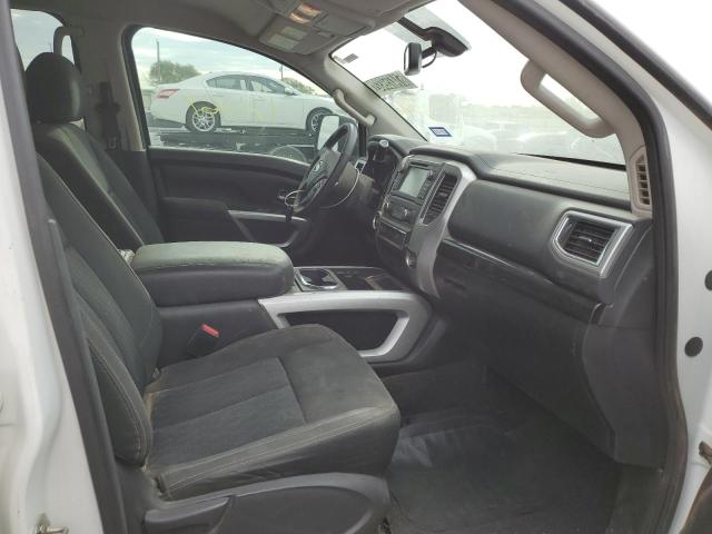 Photo 4 VIN: 1N6BA1F22HN517235 - NISSAN TITAN XD S 