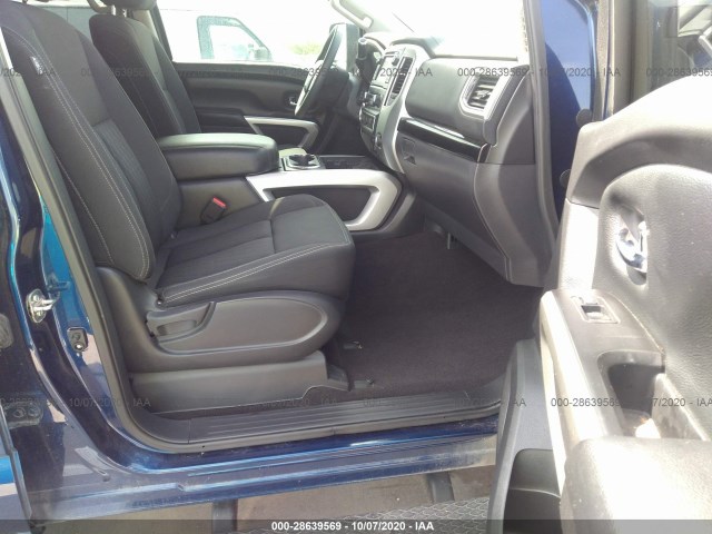 Photo 4 VIN: 1N6BA1F24HN510948 - NISSAN TITAN XD 