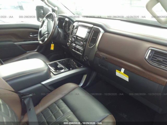 Photo 4 VIN: 1N6BA1F2XGN500522 - NISSAN TITAN XD 