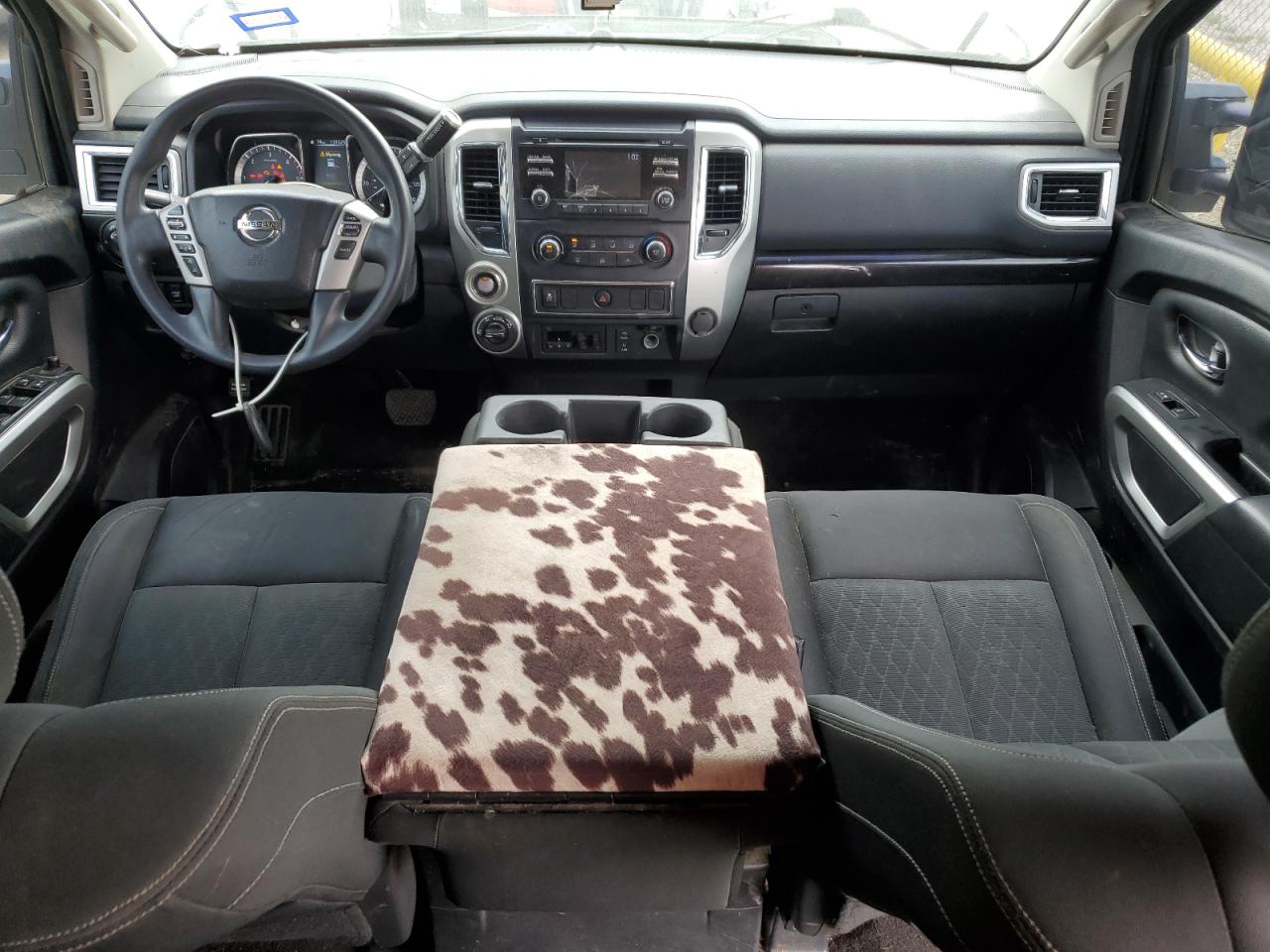 Photo 7 VIN: 1N6BA1F31JN549978 - NISSAN TITAN 