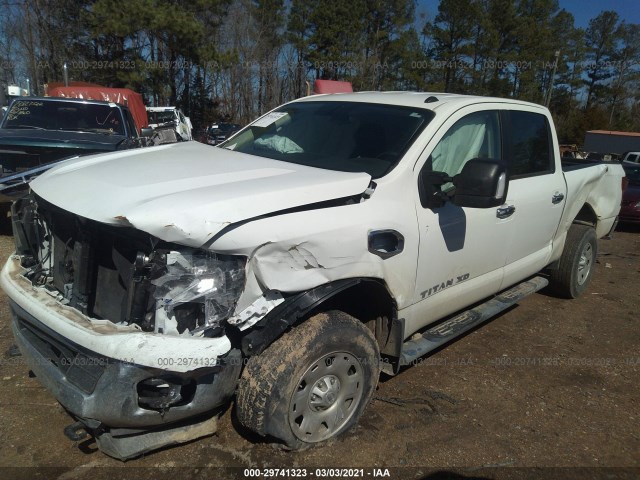 Photo 1 VIN: 1N6BA1F32KN522581 - NISSAN TITAN XD 