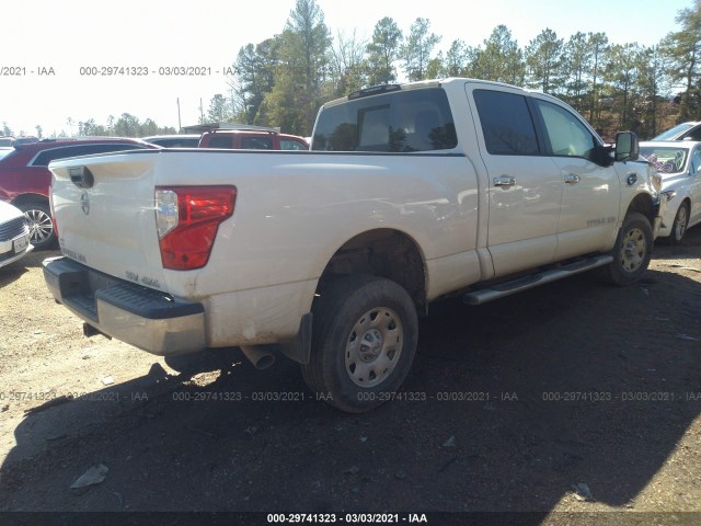 Photo 3 VIN: 1N6BA1F32KN522581 - NISSAN TITAN XD 