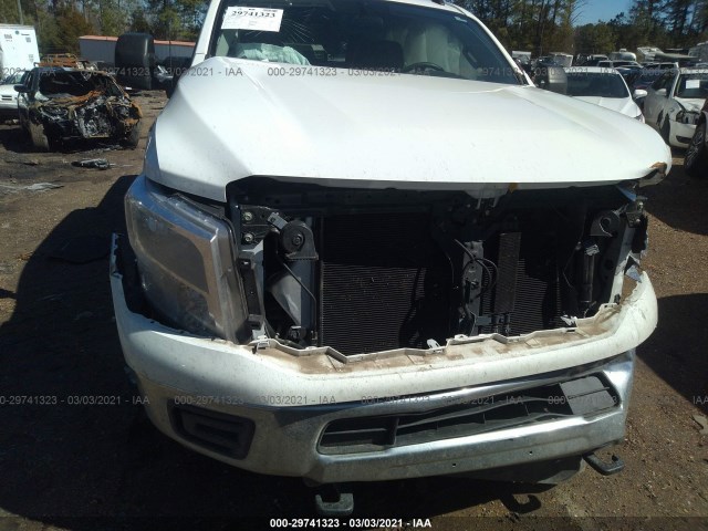 Photo 5 VIN: 1N6BA1F32KN522581 - NISSAN TITAN XD 