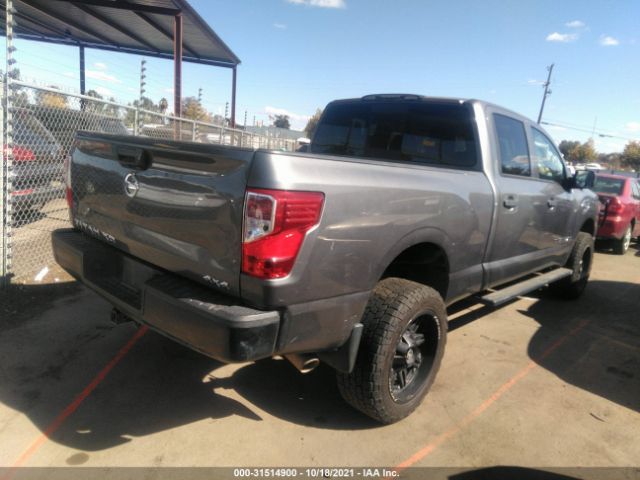 Photo 3 VIN: 1N6BA1F33JN517596 - NISSAN TITAN XD 