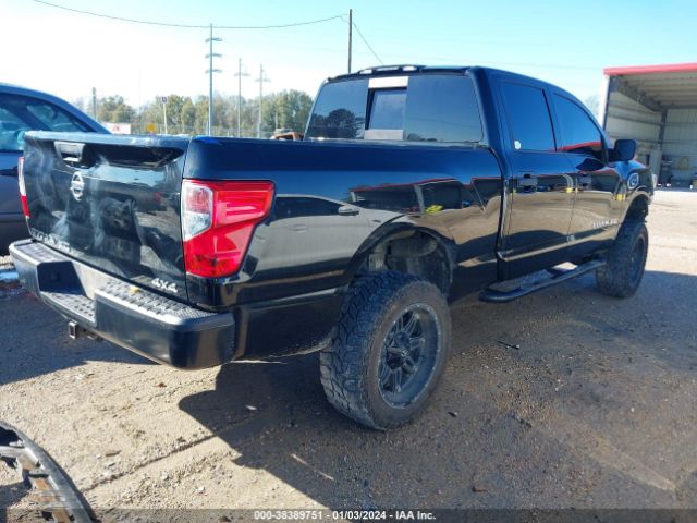 Photo 3 VIN: 1N6BA1F33KN520807 - NISSAN TITAN XD 