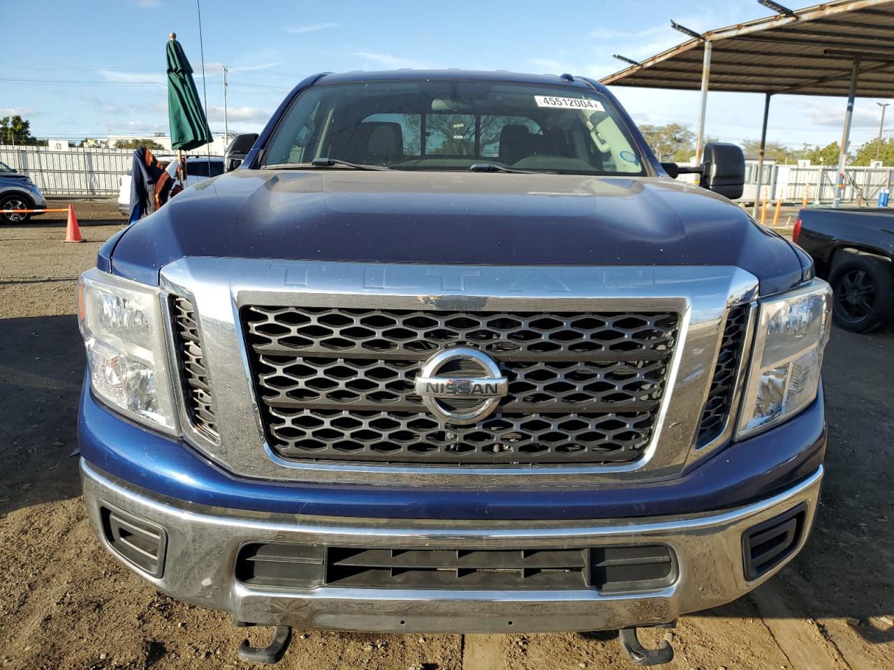 Photo 4 VIN: 1N6BA1F34HN565151 - NISSAN TITAN 