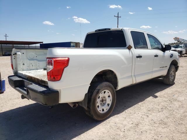 Photo 3 VIN: 1N6BA1F35HN575865 - NISSAN TITAN XD S 