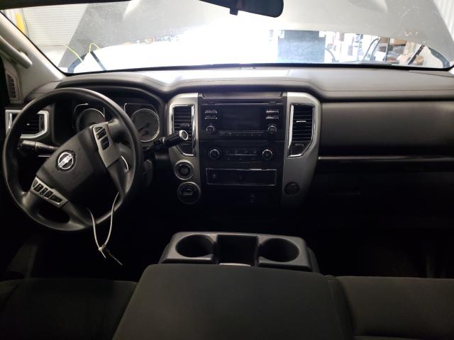 Photo 8 VIN: 1N6BA1F37HN522973 - NISSAN TITAN XD 