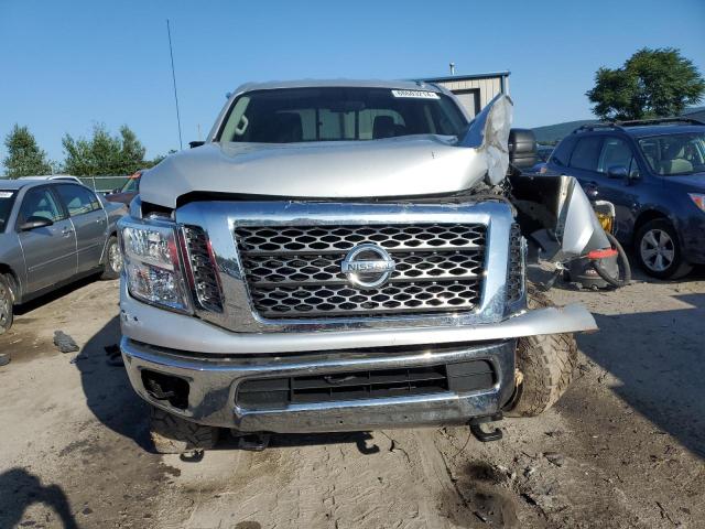 Photo 4 VIN: 1N6BA1F38JN524348 - NISSAN TITAN XD S 