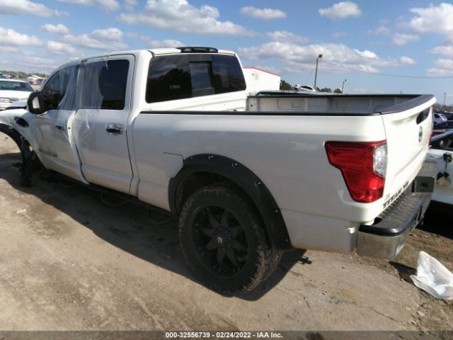 Photo 2 VIN: 1N6BA1F39HN507004 - NISSAN TITAN XD 