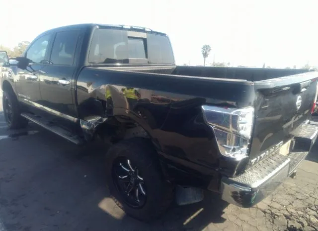 Photo 5 VIN: 1N6BA1F39JN527663 - NISSAN TITAN XD 