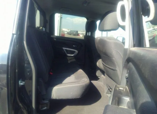 Photo 7 VIN: 1N6BA1F39JN527663 - NISSAN TITAN XD 