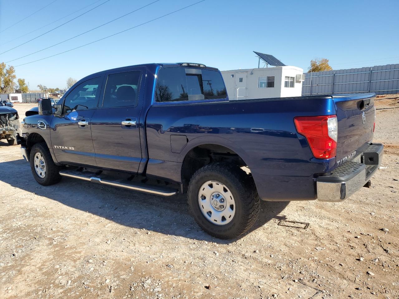 Photo 1 VIN: 1N6BA1F39JN551588 - NISSAN TITAN 