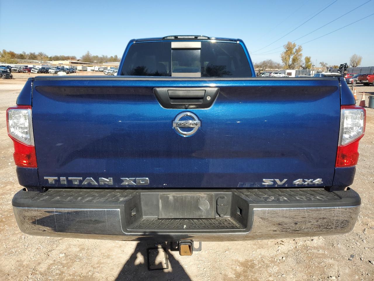 Photo 5 VIN: 1N6BA1F39JN551588 - NISSAN TITAN 