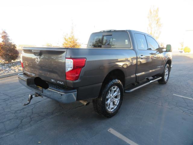 Photo 3 VIN: 1N6BA1F40GN505570 - NISSAN TITAN XD S 