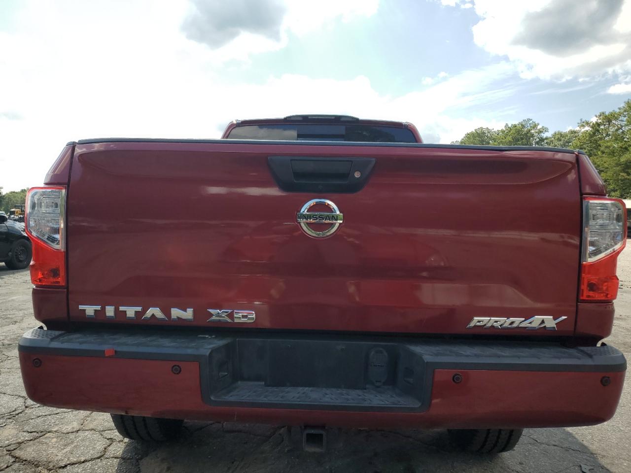 Photo 5 VIN: 1N6BA1F40GN517315 - NISSAN TITAN 