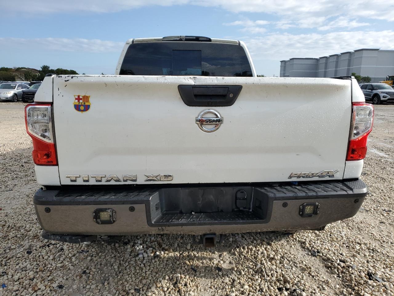 Photo 5 VIN: 1N6BA1F40HN513721 - NISSAN TITAN 