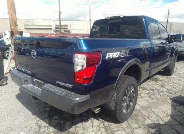 Photo 3 VIN: 1N6BA1F40HN533256 - NISSAN TITAN XD 