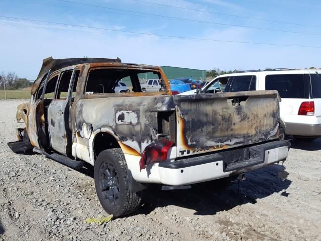 Photo 2 VIN: 1N6BA1F40KN506906 - NISSAN TITAN XD S 