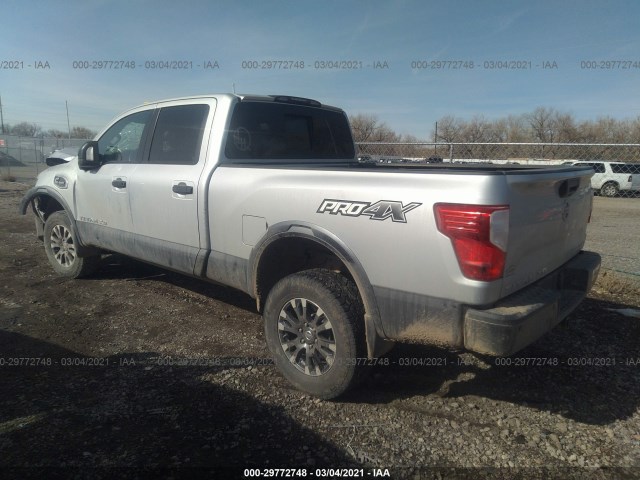 Photo 2 VIN: 1N6BA1F41GN517131 - NISSAN TITAN XD 