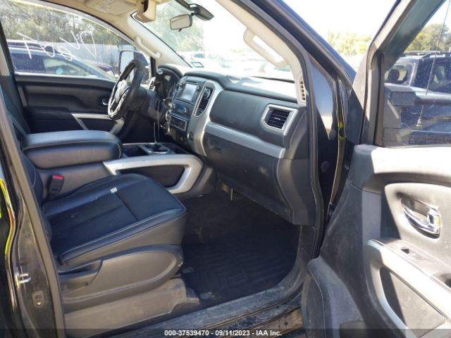 Photo 4 VIN: 1N6BA1F41HN511444 - NISSAN TITAN XD 