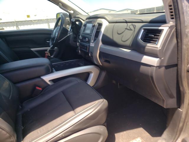 Photo 4 VIN: 1N6BA1F41HN520936 - NISSAN TITAN XD S 