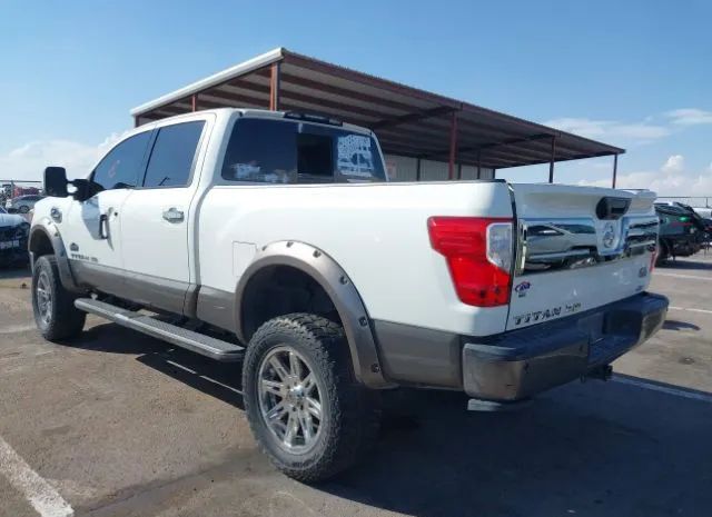 Photo 2 VIN: 1N6BA1F41JN539542 - NISSAN TITAN XD 