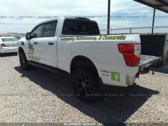 Photo 2 VIN: 1N6BA1F42JN516545 - NISSAN TITAN XD 