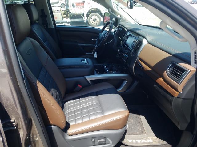 Photo 4 VIN: 1N6BA1F42JN527884 - NISSAN TITAN XD S 