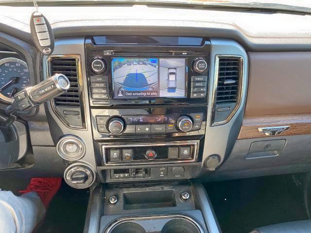 Photo 9 VIN: 1N6BA1F43GN501223 - NISSAN TITAN XD S 