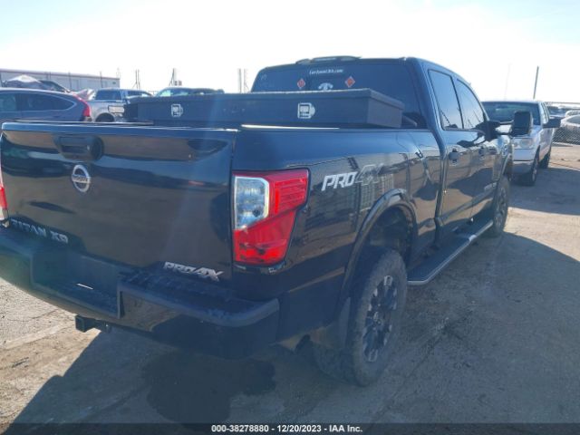 Photo 3 VIN: 1N6BA1F43JN526095 - NISSAN TITAN XD 