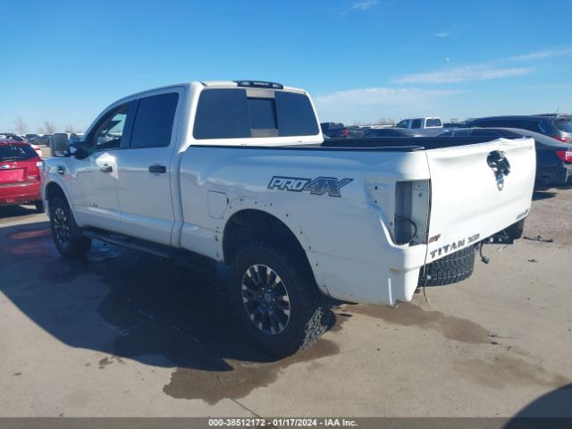 Photo 2 VIN: 1N6BA1F43KN532870 - NISSAN TITAN XD 