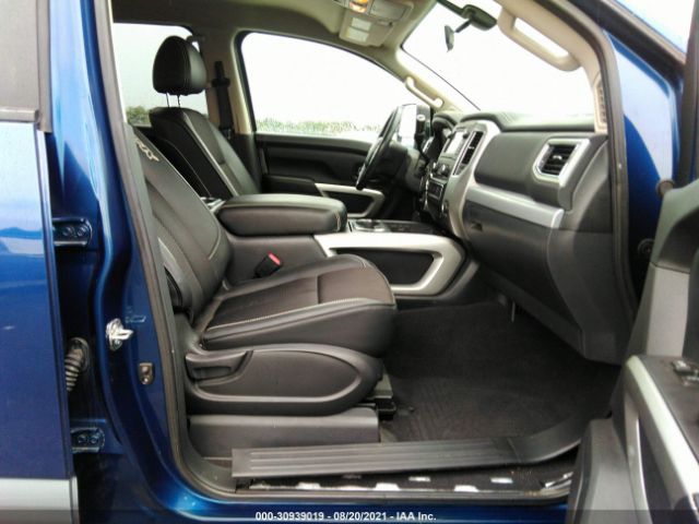 Photo 4 VIN: 1N6BA1F45GN504608 - NISSAN TITAN XD 