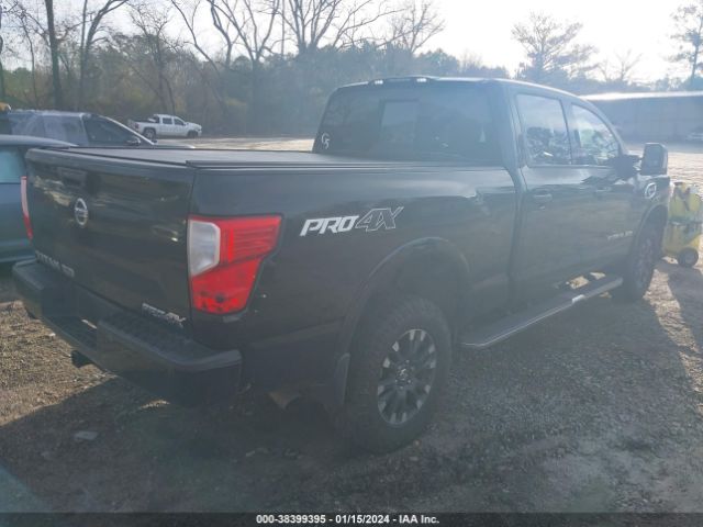 Photo 3 VIN: 1N6BA1F45HN556354 - NISSAN TITAN XD 