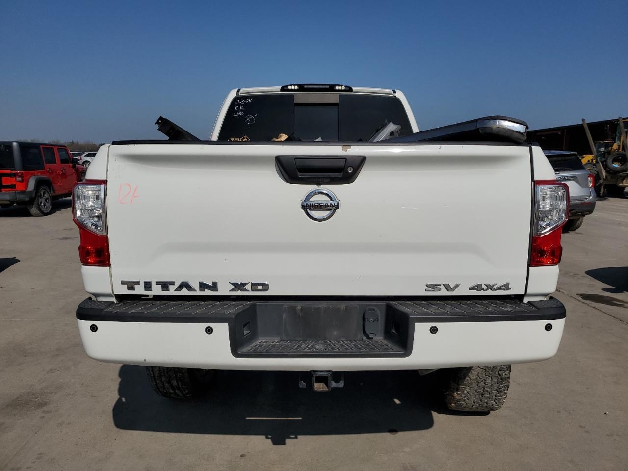 Photo 5 VIN: 1N6BA1F46HN555486 - NISSAN TITAN 