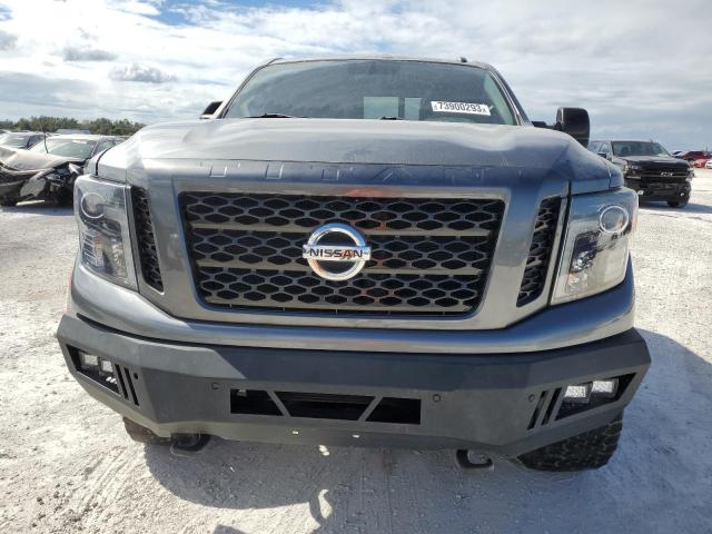 Photo 4 VIN: 1N6BA1F46JN515818 - NISSAN TITAN XD 