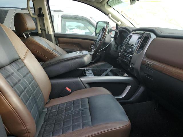 Photo 4 VIN: 1N6BA1F46JN517049 - NISSAN TITAN XD S 