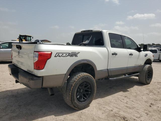 Photo 2 VIN: 1N6BA1F46JN528102 - NISSAN TITAN XD S 