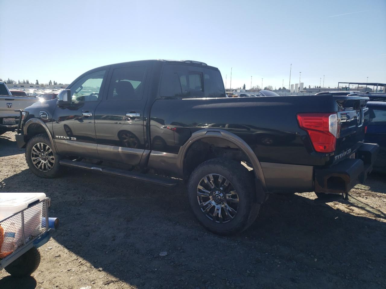 Photo 2 VIN: 1N6BA1F46KN506439 - NISSAN TITAN 