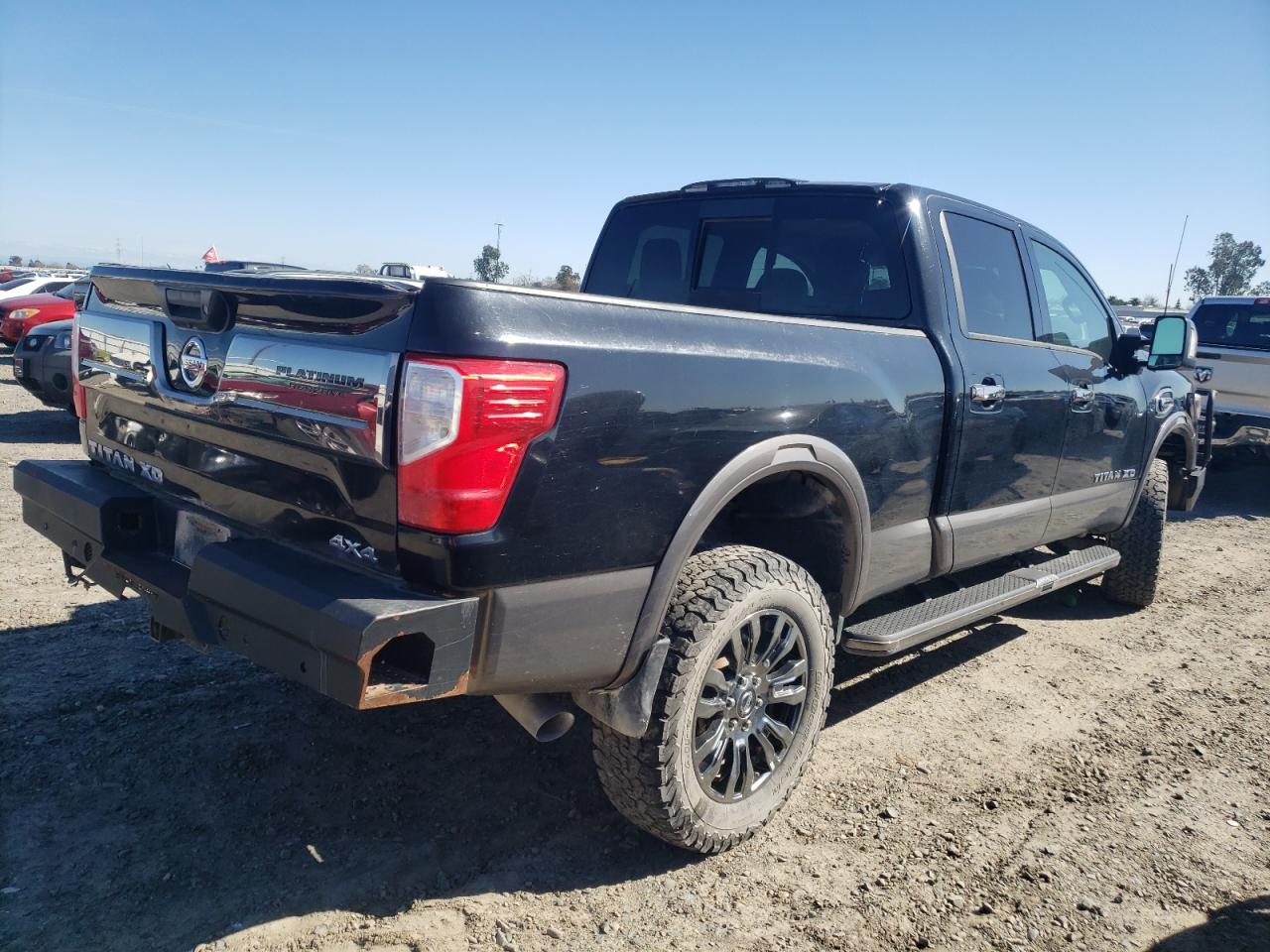 Photo 3 VIN: 1N6BA1F46KN506439 - NISSAN TITAN 